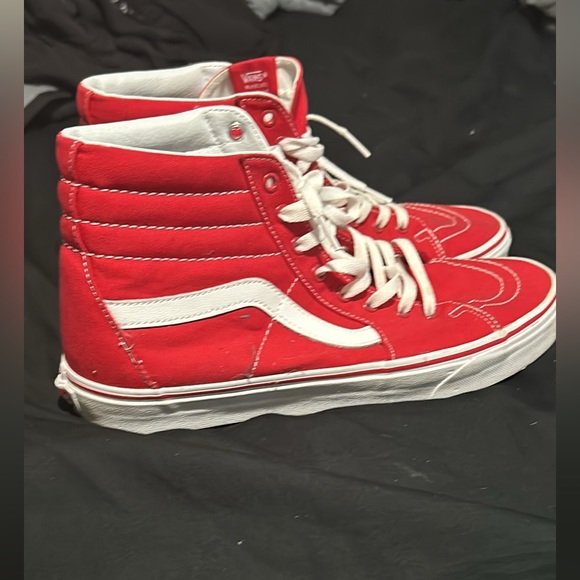 Vans - Picture 2 of 2